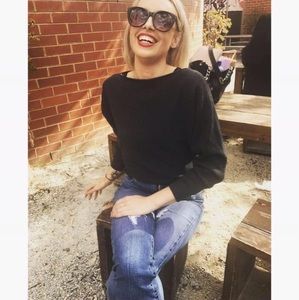 Meet your Posher, April